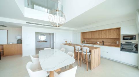 17703004846984a4445fc18