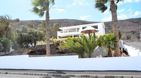 17703011736984a6f54b18a