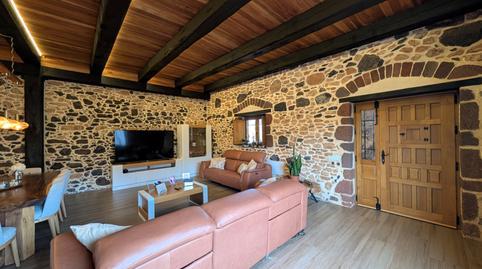 17703011866984a7028d9e1