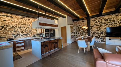 17703011886984a704c75db