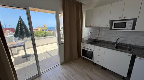 17703012586984a74ab8402