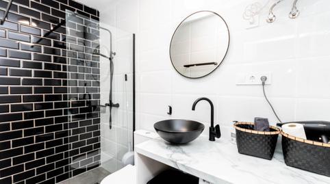 17703013336984a7952a5b0