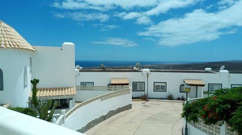 17703017716984a94bcf3ba