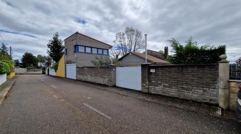 17703102916984ca93b3c6c