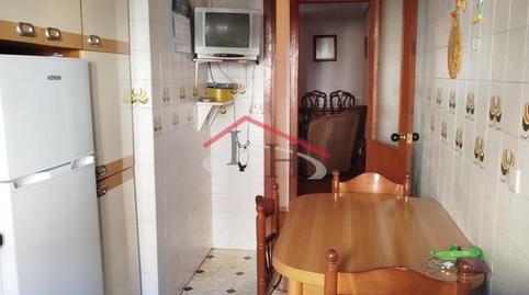 17703103886984caf460d32