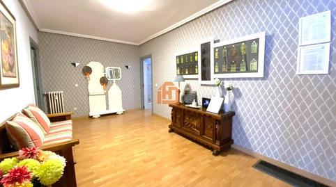 17703114136984cef55b8b9