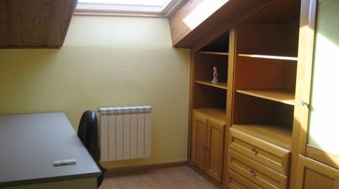 17703198296984efd552057