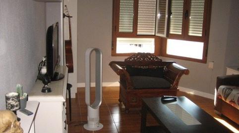 17703198766984f004df7d9