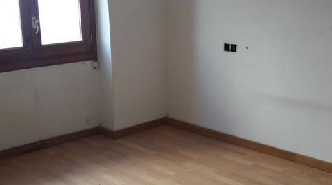 17703235126984fe384a7a6