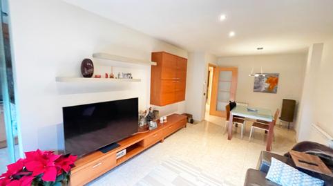 1770330073698517d9d5a5f