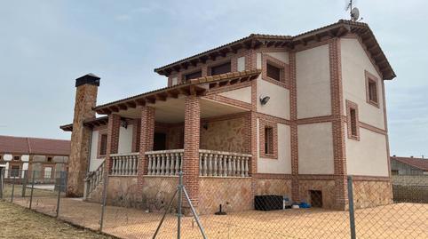 177033185469851eceee32e