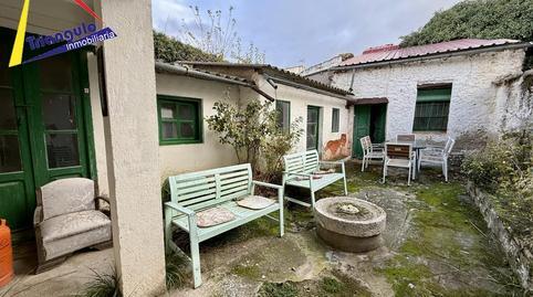 17703324246985210801b5a