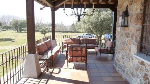 1770333858698526a22530a