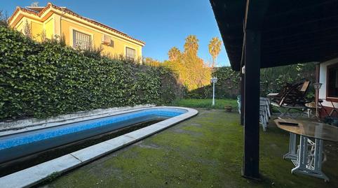 17703741996985c437c0422