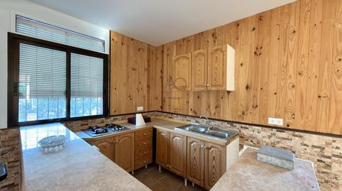 17703742716985c47f3f0b9