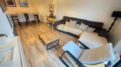 17703770076985cf2fbcebd