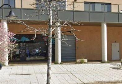 17703821916985e36f64bc1