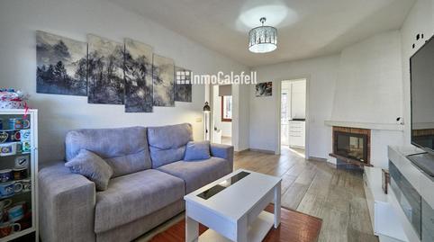 17703833616985e80196843