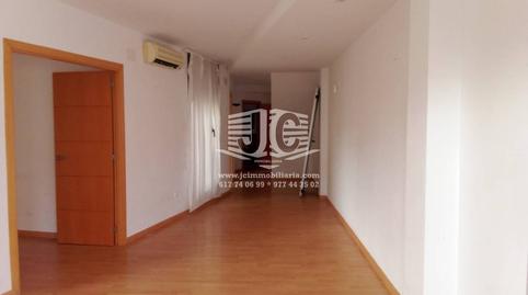 17703856976985f12104528