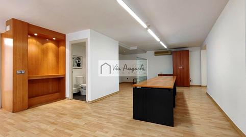 17703857436985f14f33d2d