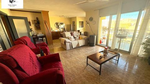 17703864996985f443de3e7