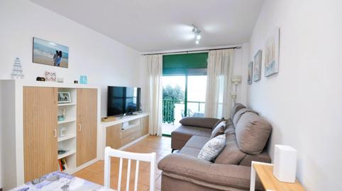 17703865136985f4512eb50