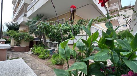 17703878056985f95d513e4