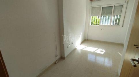 17703903376986034156ea1