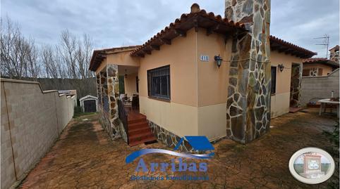 1770393778698610b2f2c12