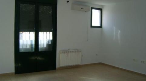 1770393975698611770538e