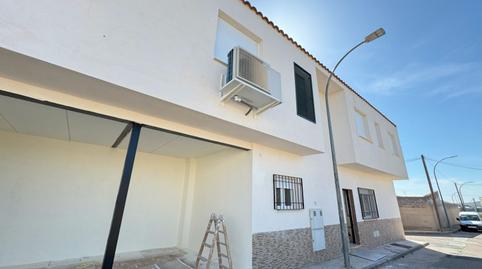 1770394181698612453daf9