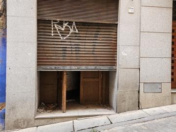 1770395127698615f71630f