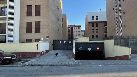 17703954866986175e18e83