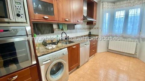 1770396149698619f5c97a3