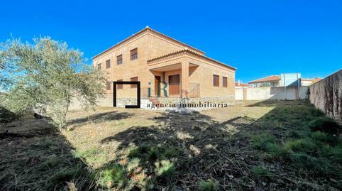 1770398149698621c5087b8