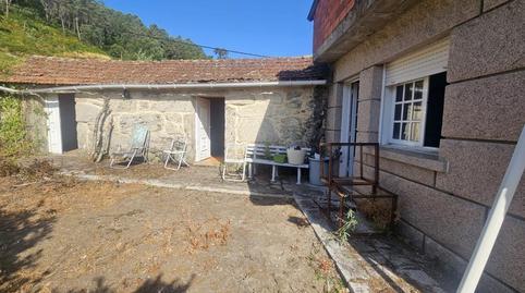 1770402848698634209e727