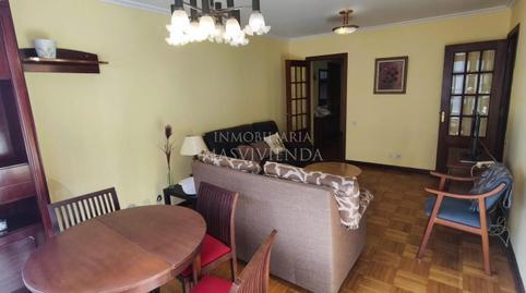 1770406416698642106d9b9