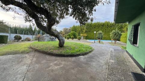 17704547766986fef8f3849