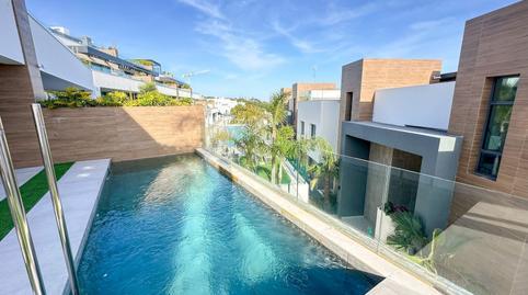 1770456051698703f339761