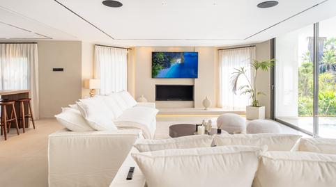 1770456181698704751c781