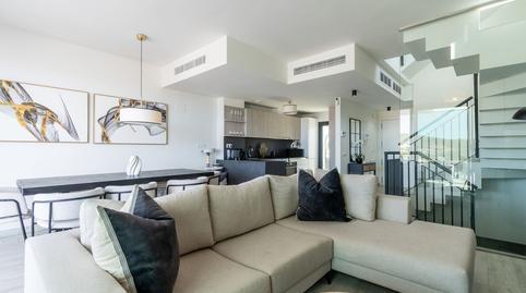 177045763969870a27e41e5