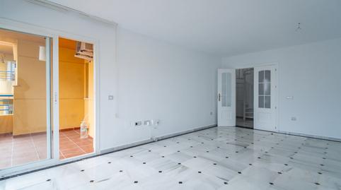 17704653756987285f1a2c3