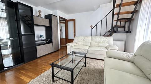 17704758956987517798d43